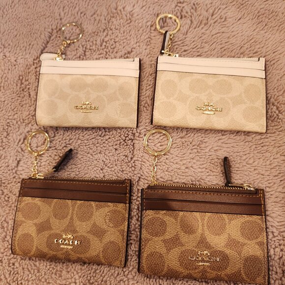 Coach cardholder and key chain holder - Picture 2 of 3